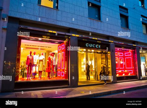 gucci milano via montenapoleone orari|Gucci a Milano in Via Monte Napoleone, 5.